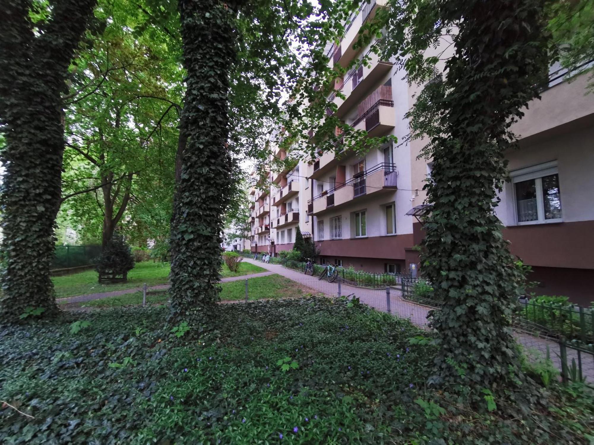 Na Muranowie - Mieszkanie Z Historia I In Muranow - A Flat With History Lägenhet